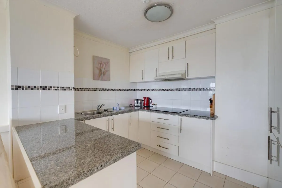 Apartment Coastal 2-Bedroom Retreat With Pool & Tennis Court Gold Coast Australia
